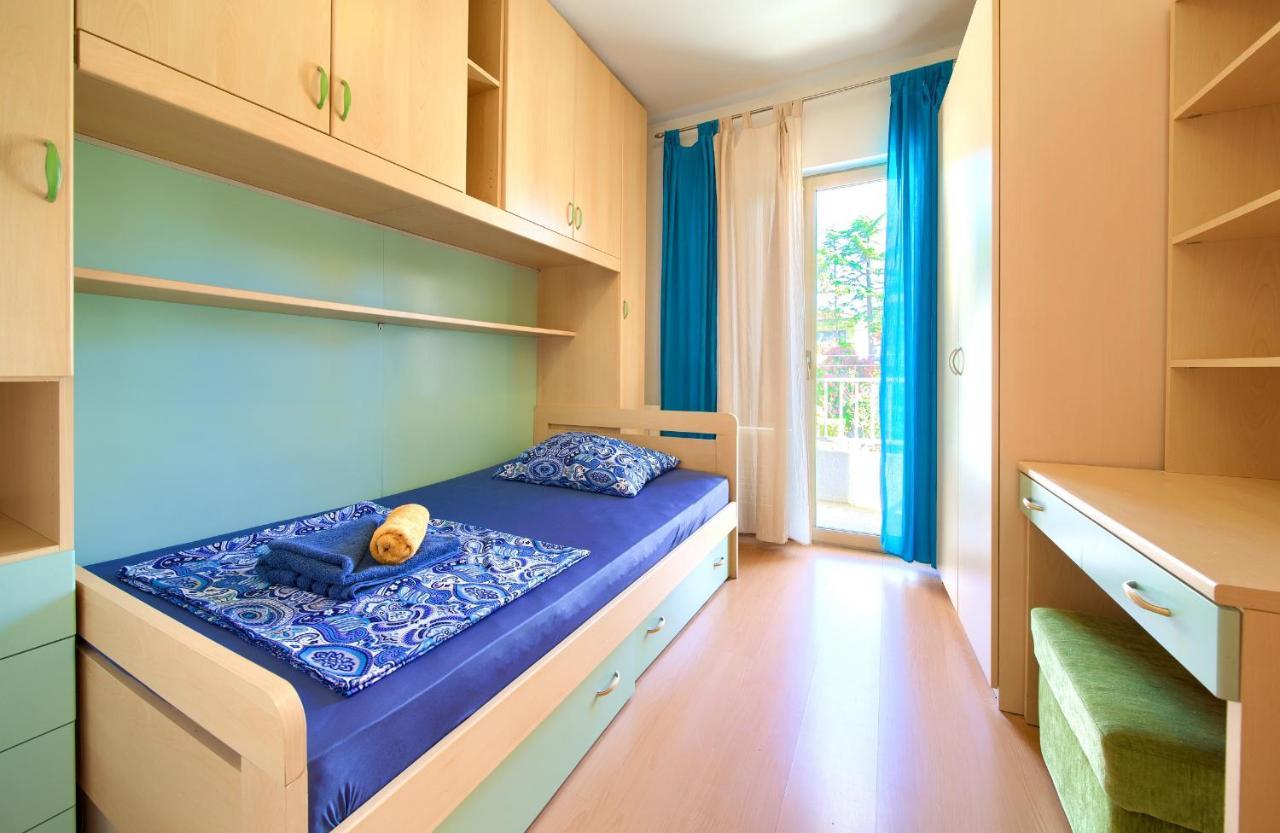 Apartment Lidija Krk Town Eksteriør bilde
